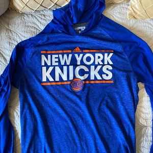 New York Knicks Long Sleeve Tee
